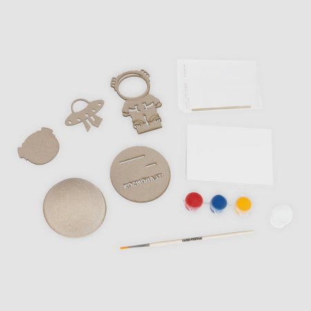 Набор для росписи ТРИ СОВЫ "Фоторамка-Неваляшка. Космонавт" с красками и кистью RE-НР_54907