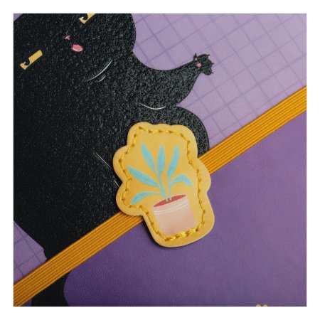 Ежедневник недатированный А5 136л. MESHU "Сat walk. Purple rebel" кожзам, тон. блок, резинка-фиксатор с аппликацией, цветной срез, закладка-ляссе RE-MS_53620