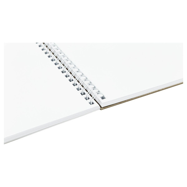 Скетчбук 60л. 150 x 150 мм MESHU "Black Cat" 120 г/м2, на гребне, отд. фольгой, soft-touch RE-MS_53037